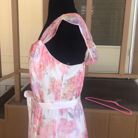 Gorgeous Flowing Long Designer Dress by Lovely Grace - Picture 9 of 15